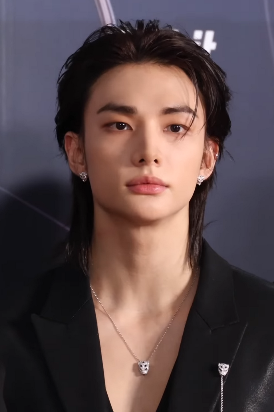Hyunjin Named GUESS Global Brand Ambassador 2026: The Campaign That Sold Out the World