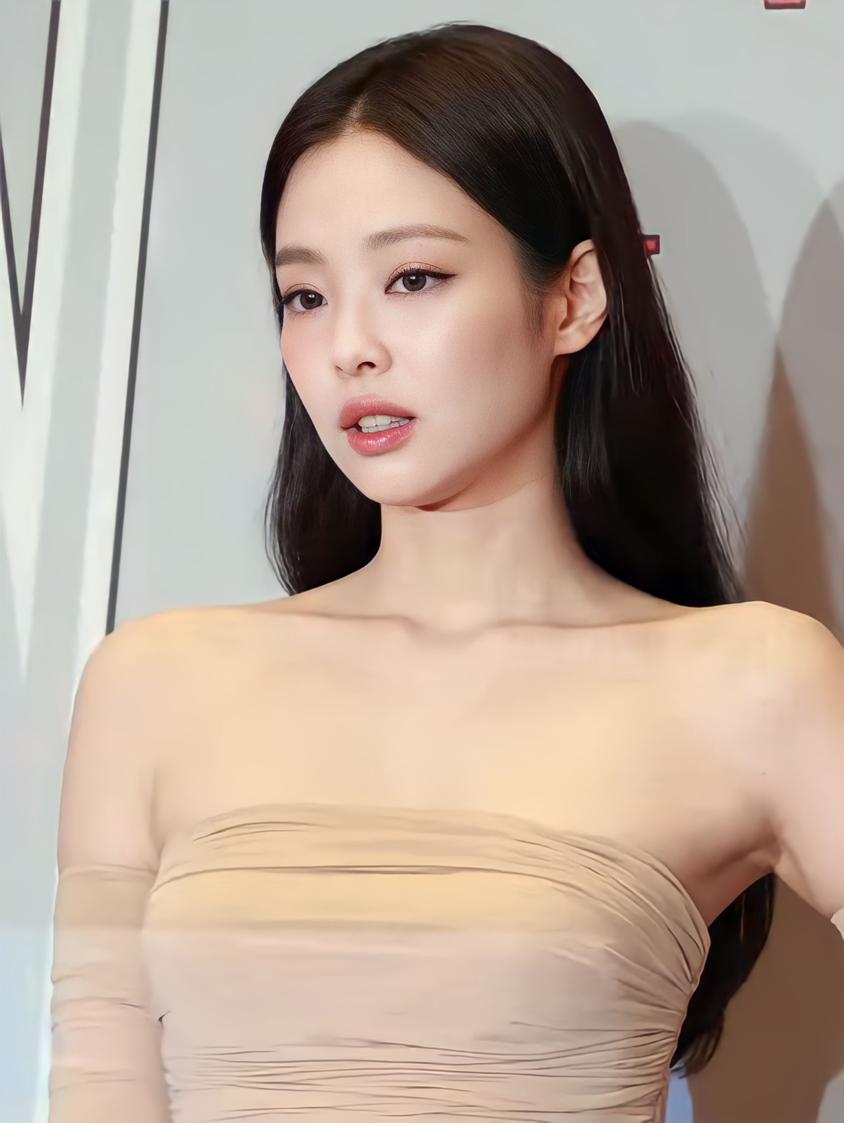 Jennie Takes Paris: Inside Her Show-Stopping Chanel FW26 Front Row Moment